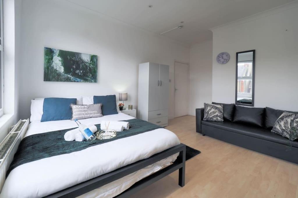 S5 Full In Kilburn With Kitchen Zone 2 Appartamento Londra
